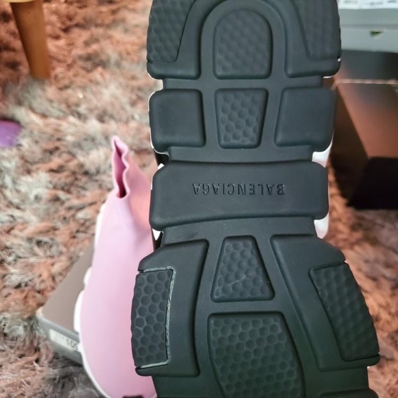 Sockrunner - Picture 3 of 7